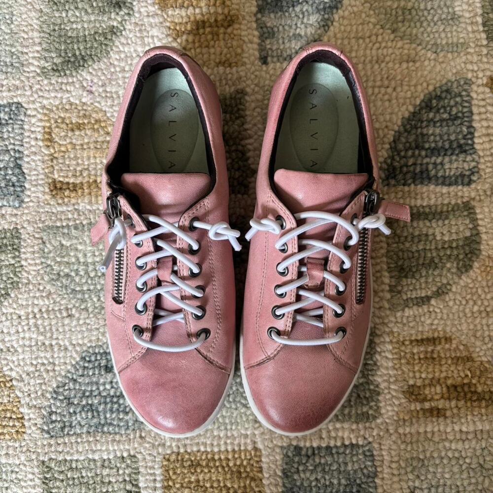 Salvia Pink Leather Sneakers NWT Deadstock Walking Shoes Women's 37 (6.5 US)